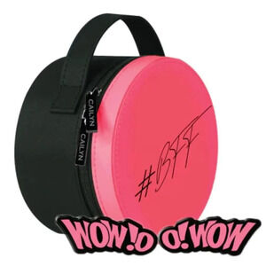 GOLD LUSH NWOT Cailyn #BFF‎ Pink/Black Round Bag